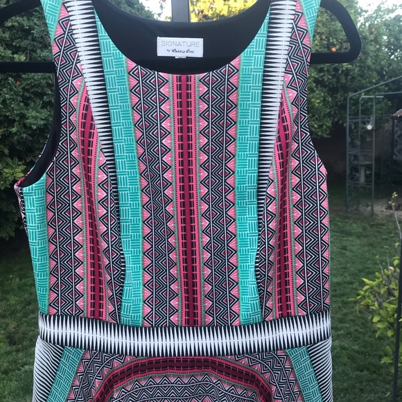 Robbie Bee Geometrical Print Dress - Picture 3 of 6